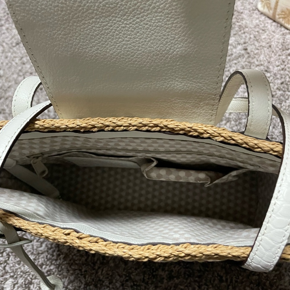 Brighton Straw Shoulder Bag with White Accents - Picture 4 of 9